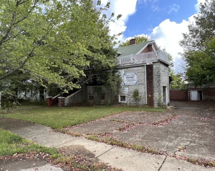209 South Park Street, Hohenwald
