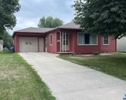 617 W Lincoln St, Luverne image