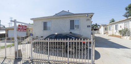 1418 W 97th St, Los Angeles