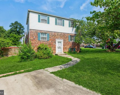 201 Shady Glen Dr, Capitol Heights