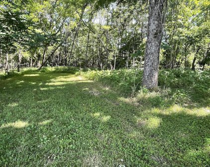 1037 Gosling  Dr, Bedford