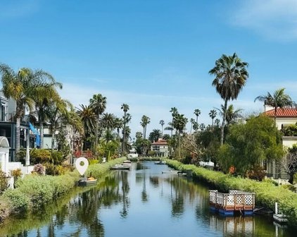 419  Carroll Canal, Venice
