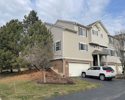 1840 Fredericksburg Lane, Aurora