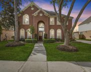 3002 Autumn Creek Drive, Friendswood image