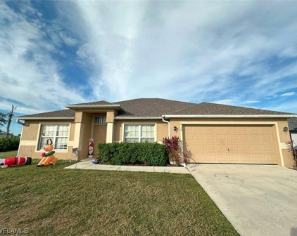 816 NE 6th Place, Cape Coral