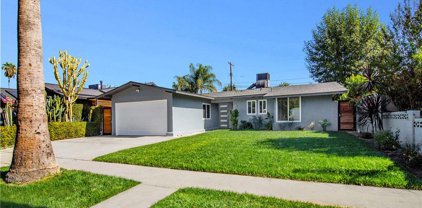 7848 Yarmouth Avenue, Reseda