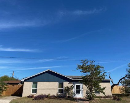 502 2nd St., Port Isabel