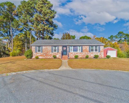1208 Willowbrook Drive, Central Suffolk