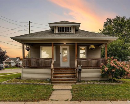402 17TH, Port Huron