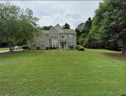 145 Shenandoah Trace, Fayetteville