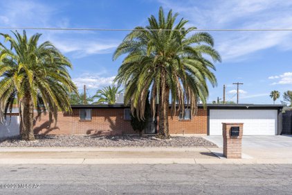 3123 S Calle Polar, Tucson