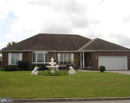 212 Fairview Dr, Hanover