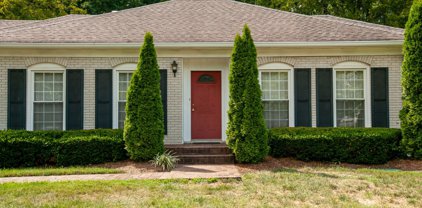1207 Parker Pl, Brentwood