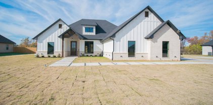 12432 Maplewood Dr, Lindale
