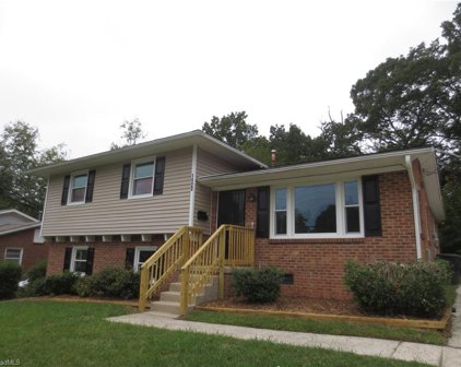 1922 Belcrest Drive, Greensboro
