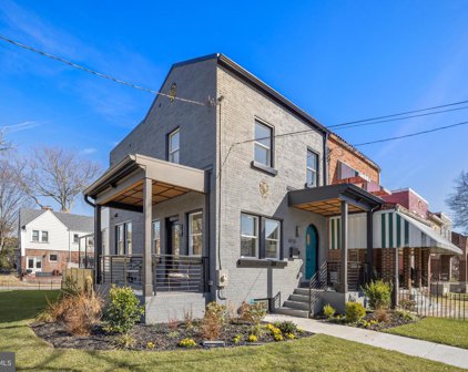 5713 5th St Nw, Washington