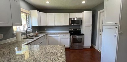 1713 Willow Oaks Circle, Dickinson
