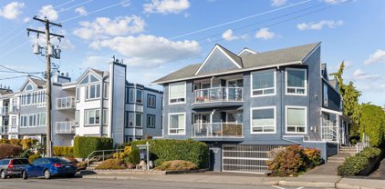 15139 Buena Vista Avenue Unit 3, White Rock