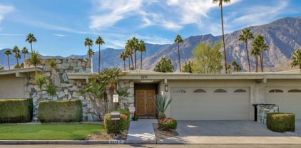 2271 S Madrona Dr, Palm Springs