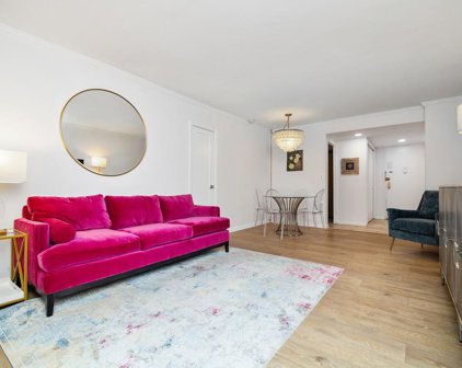305 E 24th  Street Unit 14-J, New York