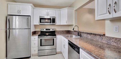 8103 Camino Real Unit #C-414, Miami