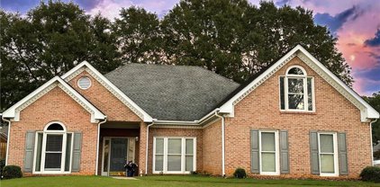 805 Doe Hill Lane, Roswell