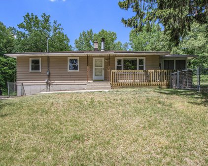 8613 Bennett Street SE, Ada