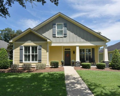 1638 Red Oak Road, Albany