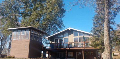 1052 BeaverLake Boulevard, Plattsmouth