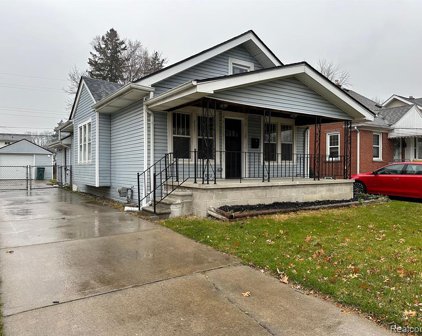 251 SPENCER, Ferndale