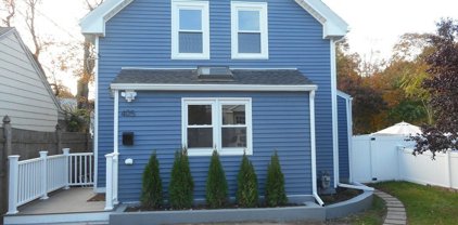 405 Whiting Ave., Dedham