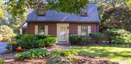 24 Fuller Brook Road, Wellesley