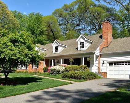 10405 Gary Rd, Potomac