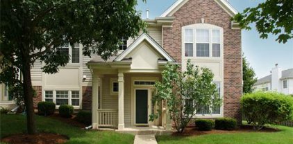2716 N Greenwood Place, Arlington Heights