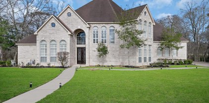 3821 River Run Drive, Mont Belvieu