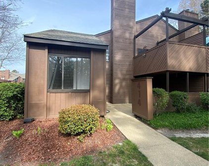 414 Abbotsleigh Court, South Central 1 Virginia Beach