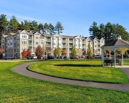 260 Martins Landing Way Unit 520, North Reading