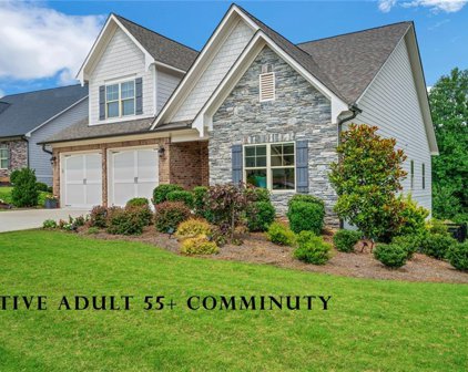 207 Sweetbriar Club Drive, Woodstock