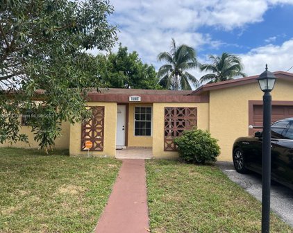3596 Nw 38th Ave, Lauderdale Lakes