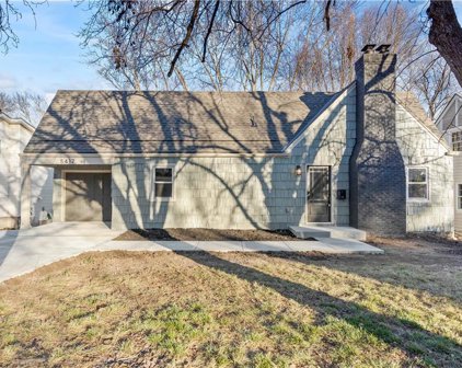 5417 Mission Road, Fairway