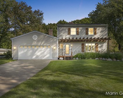 15475 Linn Court, Spring Lake