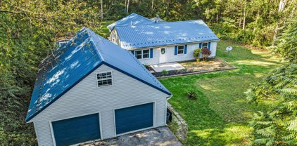 80 Mandy Ln, Gettysburg