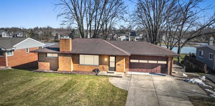 373 S CASS LAKE, Waterford Twp