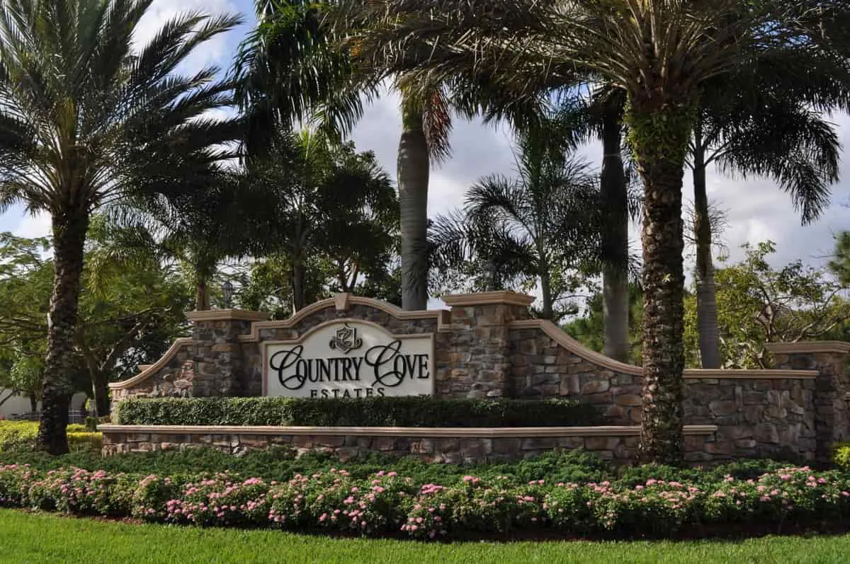Country Cove Lake Worth Homes Sold