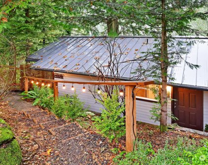 37616 W Lake Walker Drive SE, Enumclaw