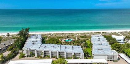 5757 Gulf Of Mexico Drive Unit 110, Longboat Key