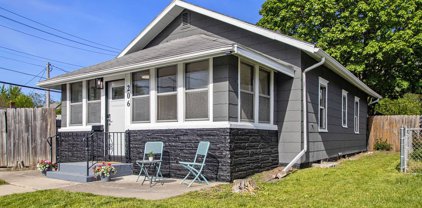 206 Meridian Street, Mishawaka