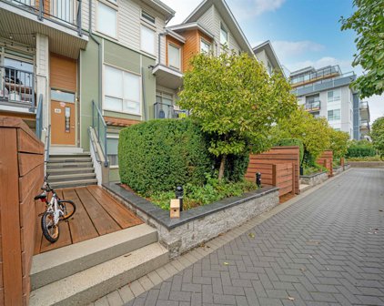 10133 River Drive Unit 48, Richmond