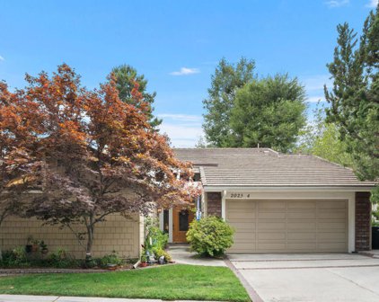 2023 Rosemont Avenue Unit 4, Pasadena