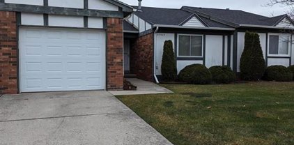 37929 Watkins, Sterling Heights